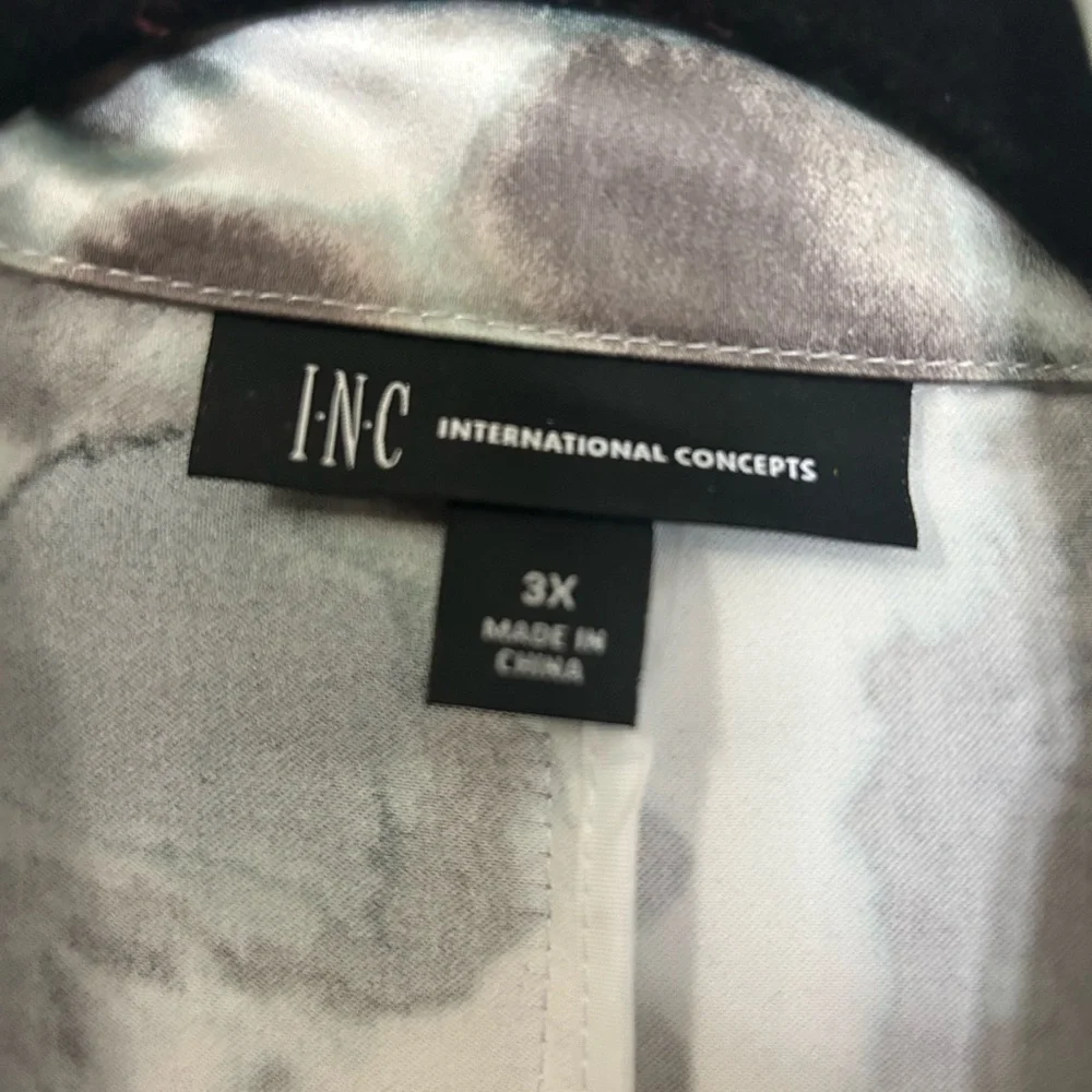 INC International Concepts Elegant Gray and Cream Coat - Picture 9 of 9